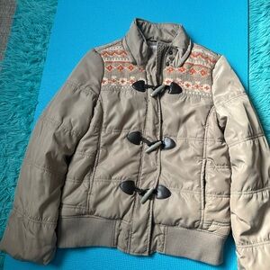 Bossing Stylish Tan Jacket with Toggle Closures